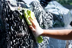 hand wash car