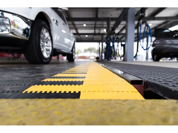 Belt Conveyors for Automatic Car Wash