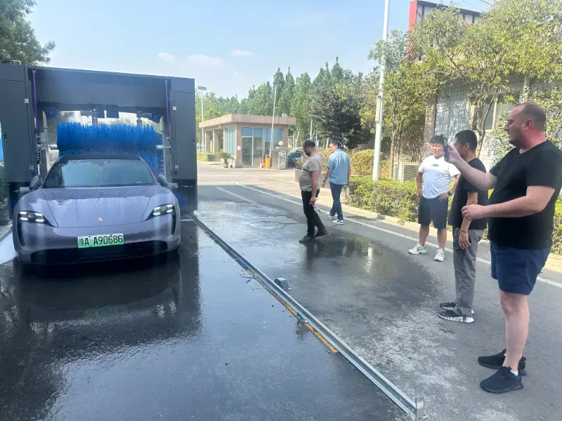 Russian Customer Visits Shinewash Factory and Local Automatic Car Wash Station