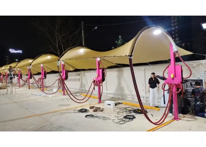 Thailand’s Customized Tunnel Car Wash System 4 Cars Washed Simultaneously with Full-Site Design