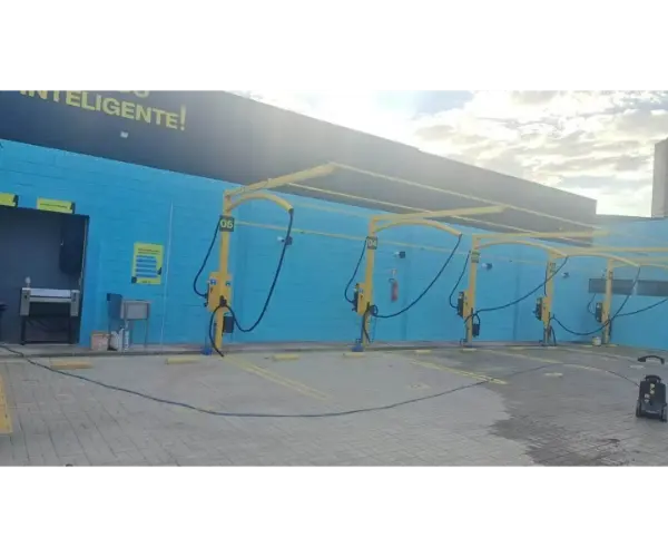 Shinewash Delivers Custom 14-Brush Tunnel Car Wash and Vacuum System to Brazil
