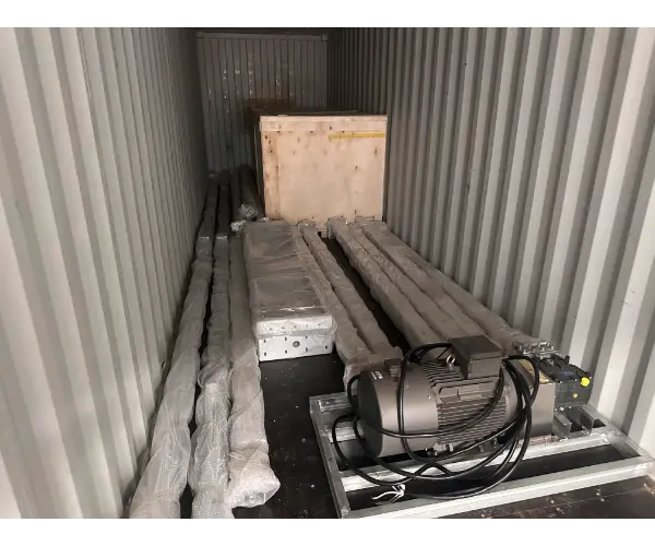 Shinewash Ships Advanced Touchless Car Wash Machine with High Pressure Water Up and Down to South Korean Client